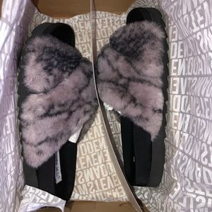 steve madden faux fur slides